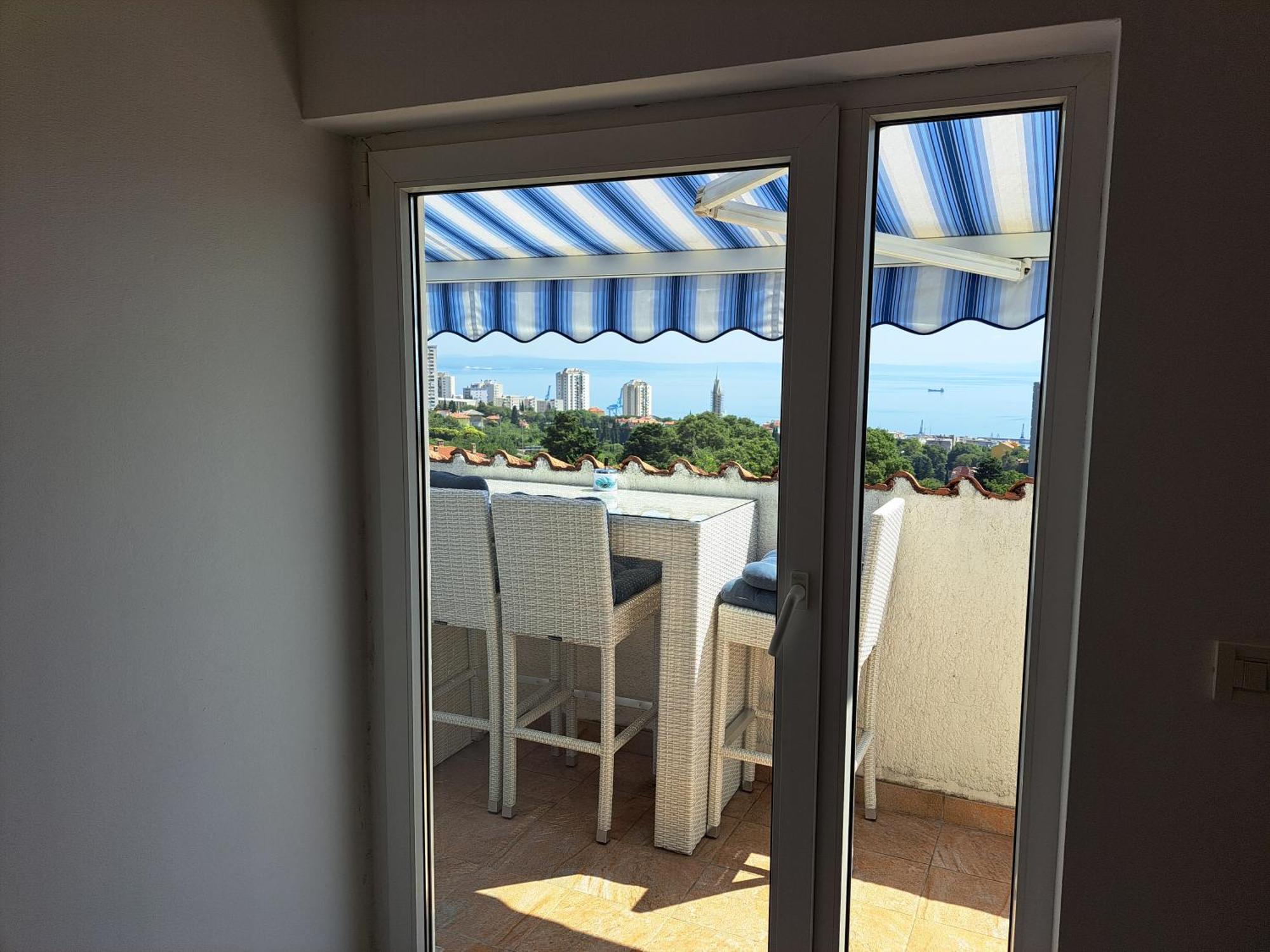 Sea View Later Apartment Rijeka Exterior photo